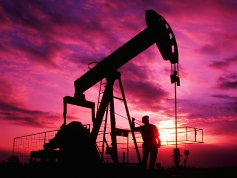 Нефть скорректировалась вниз