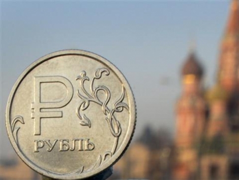 Курс рубля корректируется