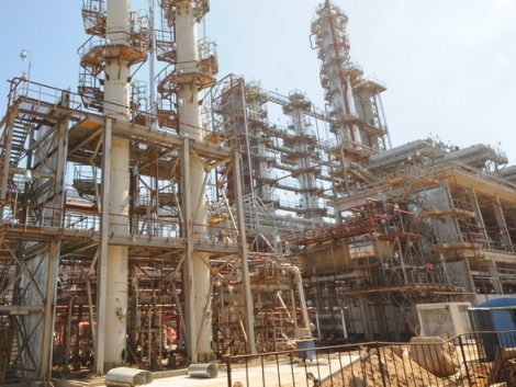 Почему российские нефтяники не хотят строить НПЗ?